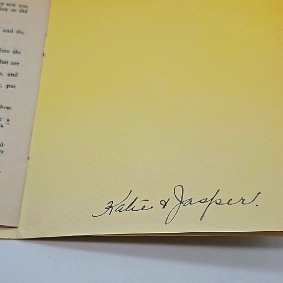 Sunny Yellow Vintage Just Jokes Booklet - Picture 6 of 7